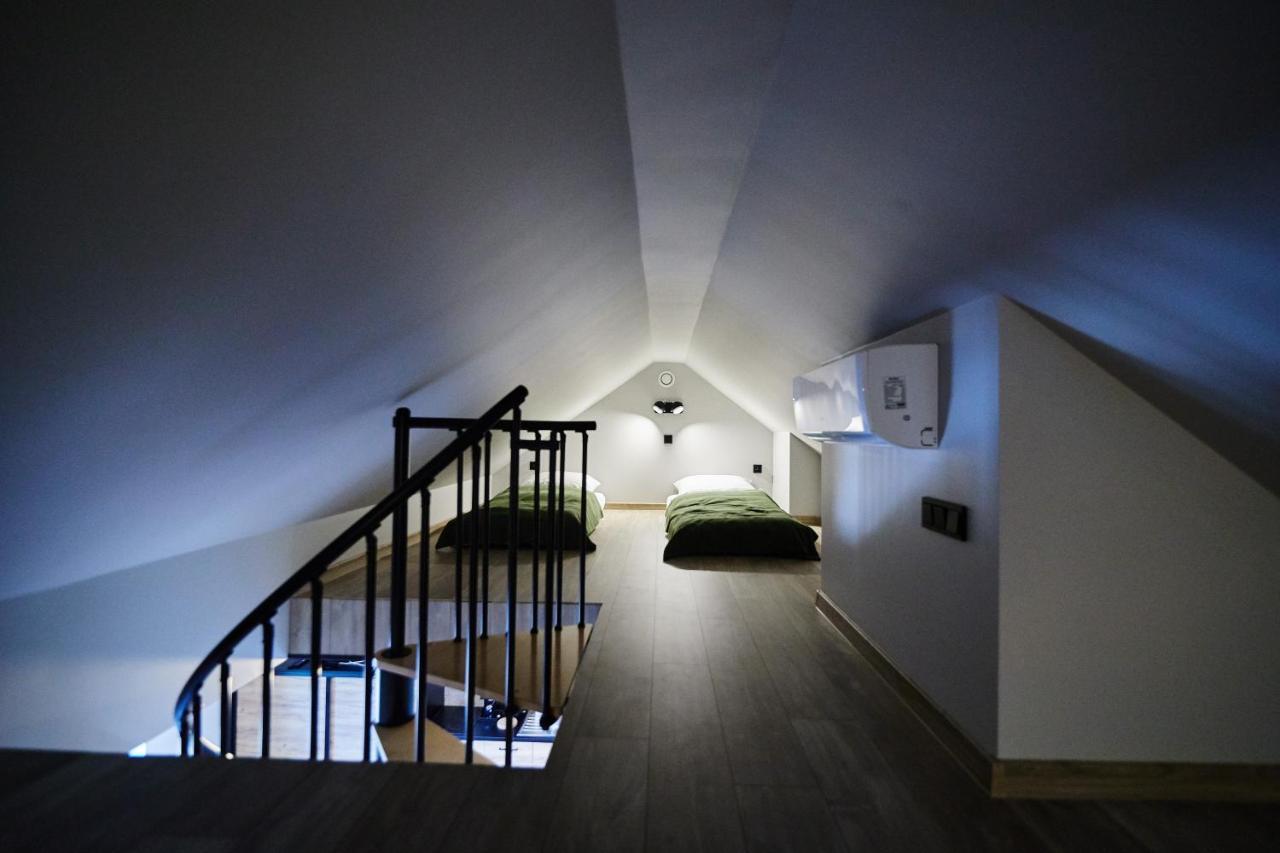 Dom Pod Jesionem Lägenhet Jaroszowice Exteriör bild