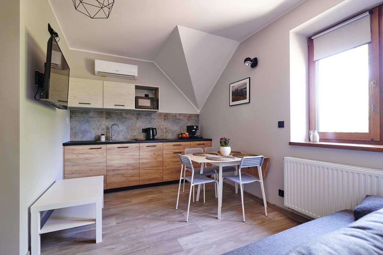 Dom Pod Jesionem Lägenhet Jaroszowice Exteriör bild